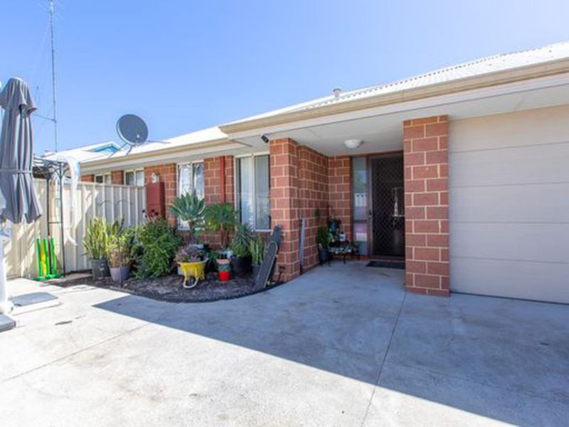 b/19 Xavier Street, Carey Park