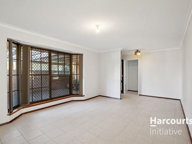 1 Whitworth Avenue, Girrawheen WA 6064