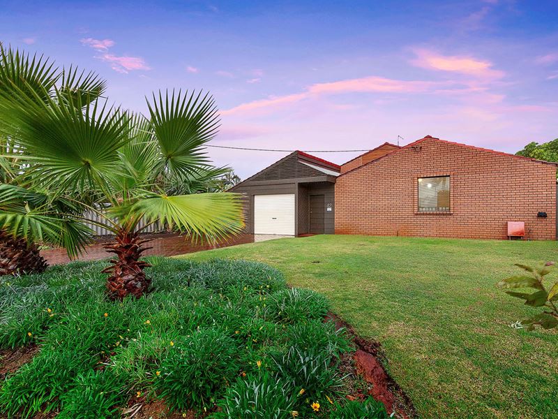 42 Wessex Street, Carine WA 6020