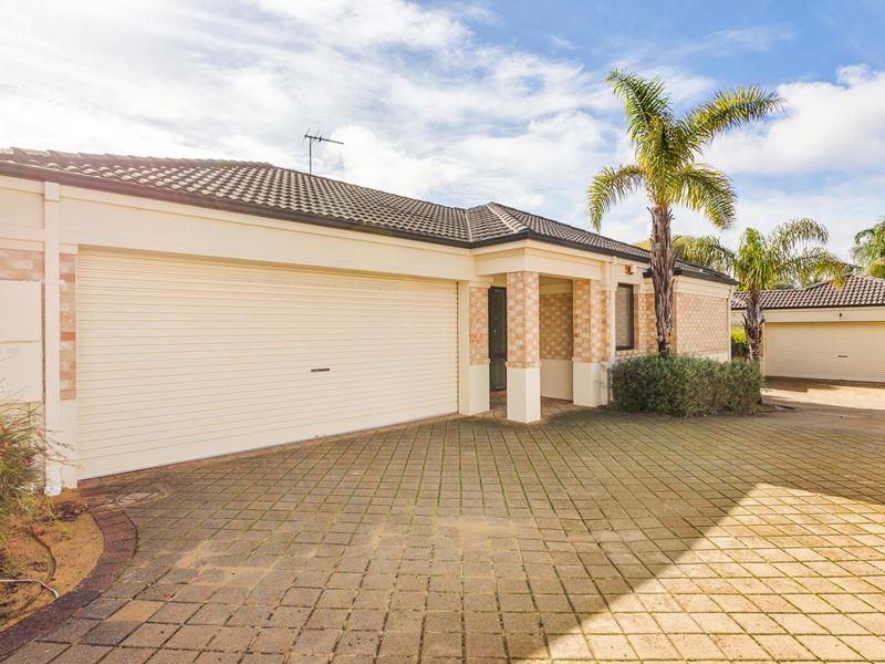 2/44 Drabble Road, Scarborough WA 6019