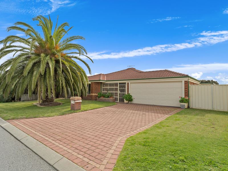 3 Woodlark Close, Waikiki WA 6169