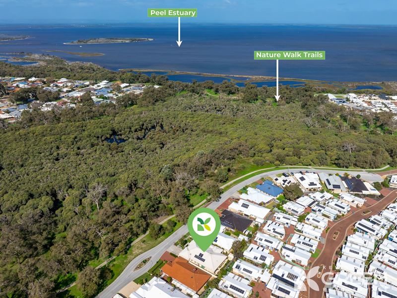 16 Len Howard  Drive, Erskine