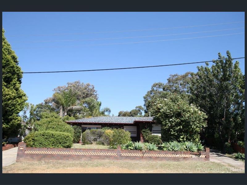 79 Waddington Crescent, Koondoola WA 6064