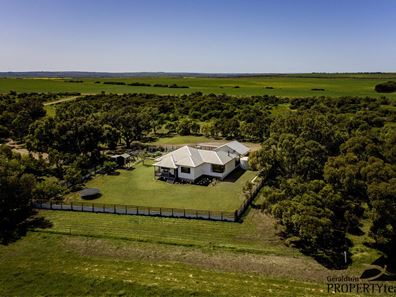 55 Water Supply Road, Dongara WA 6525