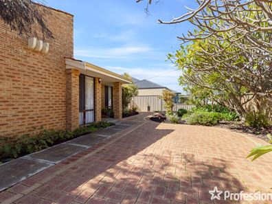 124 Apsley Road, Willetton WA 6155