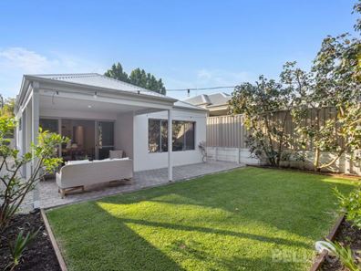 33 Burnside Street, Bayswater WA 6053