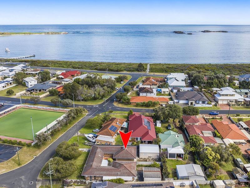 8B Seaforth Road, Shoalwater WA 6169