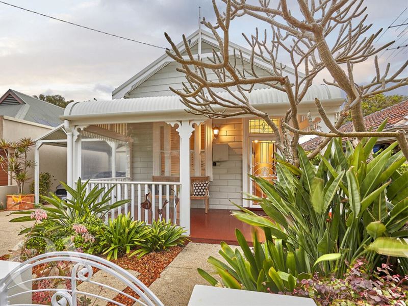 14 Sydney Street, South Fremantle