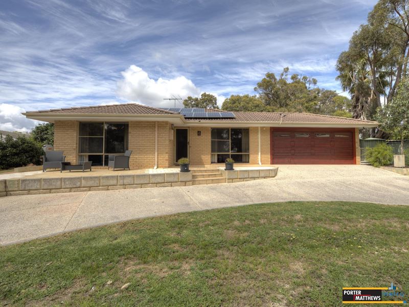 4 Landers Road, Lesmurdie WA 6076