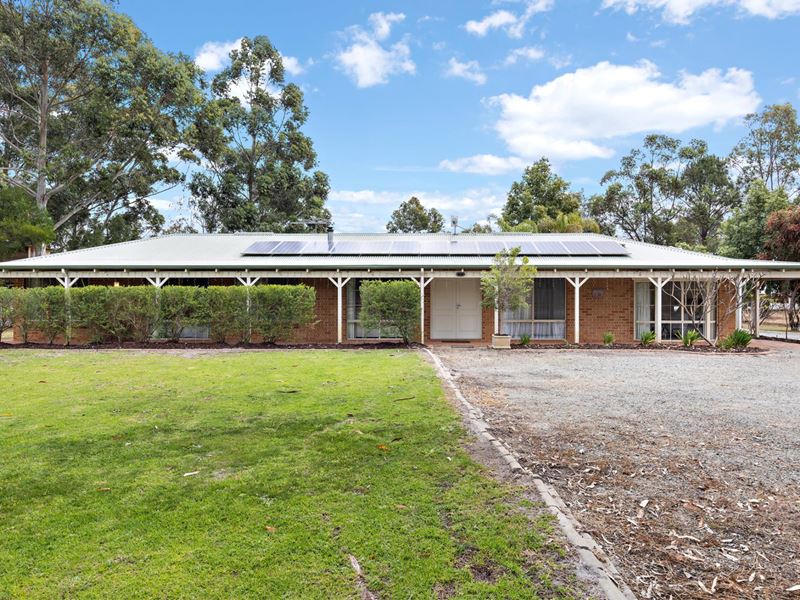 36 Leslie Road, Wandi WA 6167