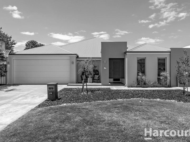 14 Eldorado Loop, Meadow Springs