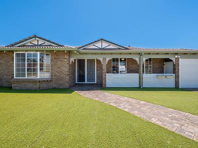 12 Clarendon Court, Thornlie WA 6108