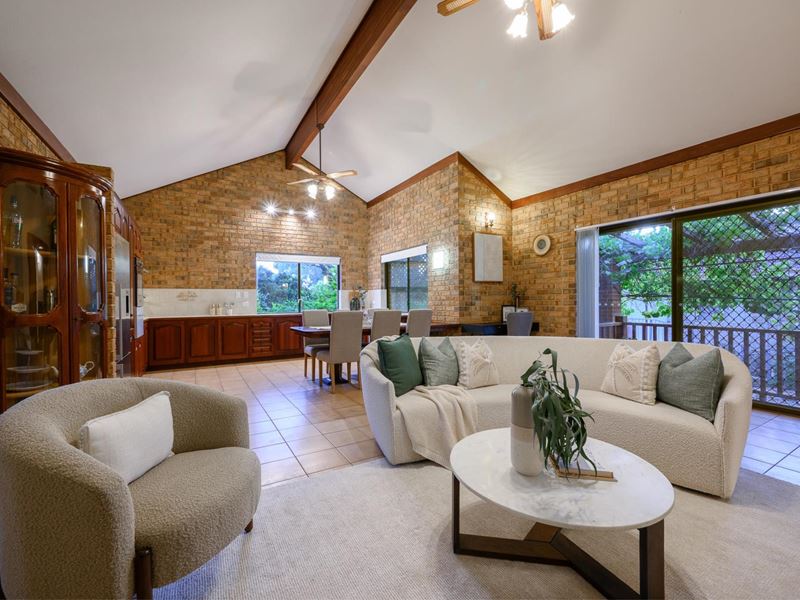 438 Morrison Road, Swan View