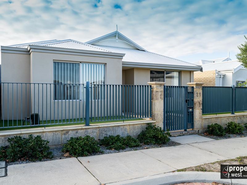 21 Spindrift Street, Jindalee