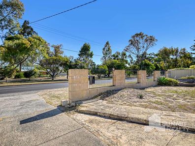 68 Hudson Road, Withers WA 6230