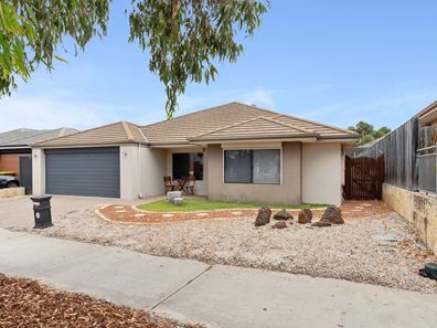 53 Banrock Drive, Ellenbrook WA 6069