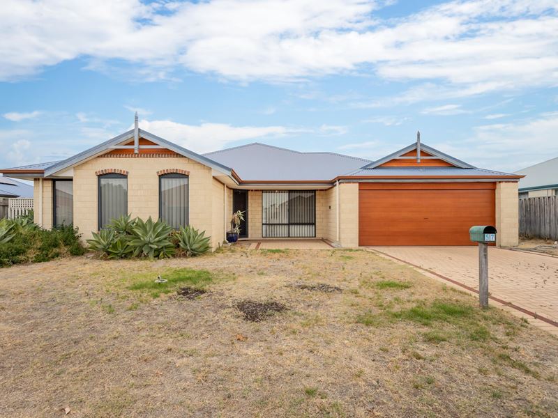 57 Barton Drive, Australind