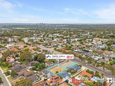 132B Hale Road, Wembley Downs WA 6019