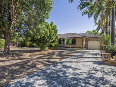 3 Adams Road, Thornlie WA 6108