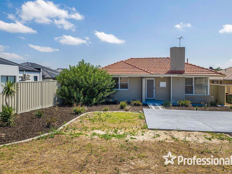 8A Tangmere Way, Balga
