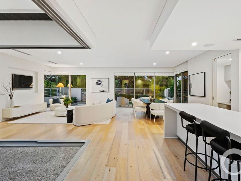 18 Omaroo Terrace, City Beach