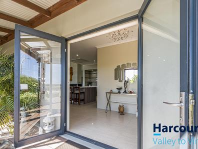 30 Barrett-Lennard Drive, Ledge Point WA 6043