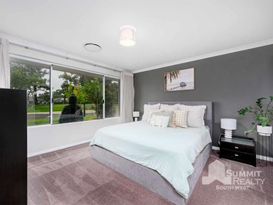 51 Wuraming Bend, Dalyellup WA 6230