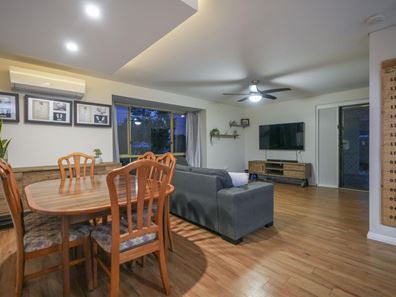 25 Warruga Way, Wanneroo WA 6065