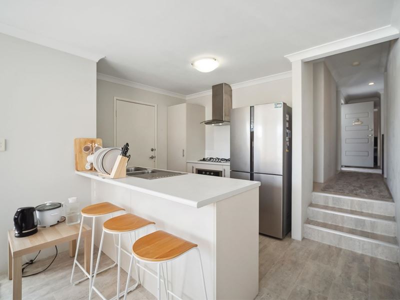 3/164 Williamson Avenue, Cloverdale WA 6105