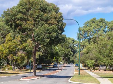 221B Weaponess Road, Wembley Downs WA 6019
