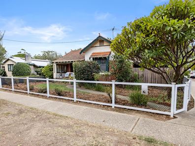 74 Helena Street, Guildford WA 6055