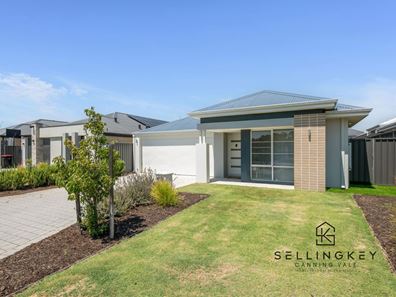 29 Claystone Loop, Piara Waters WA 6112