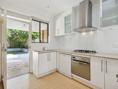 47a Oswald Street, Innaloo WA 6018