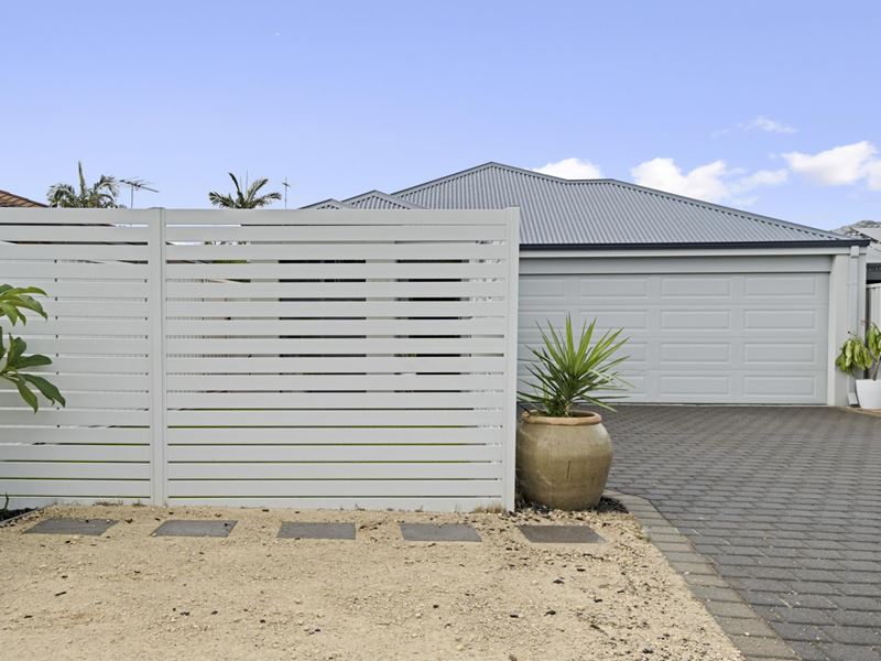 8 Mangowine  Close, Heathridge WA 6027