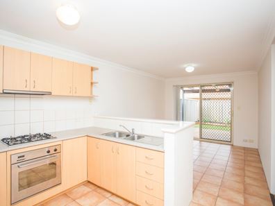 4/4-8 Bedford Street, Bentley WA 6102