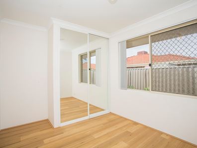 4/4-8 Bedford Street, Bentley WA 6102