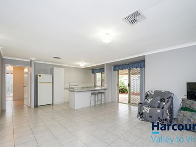 5/10 Kinghorn Place, Redcliffe WA 6104