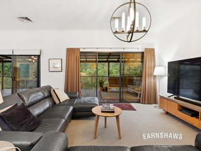 89 Throssell Road, Swan View WA 6056