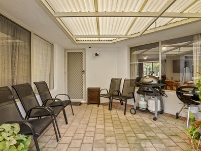 164 Currie Street, Warnbro WA 6169