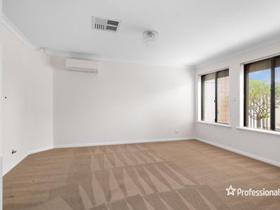 190 Bourke Street, West Lamington WA 6430