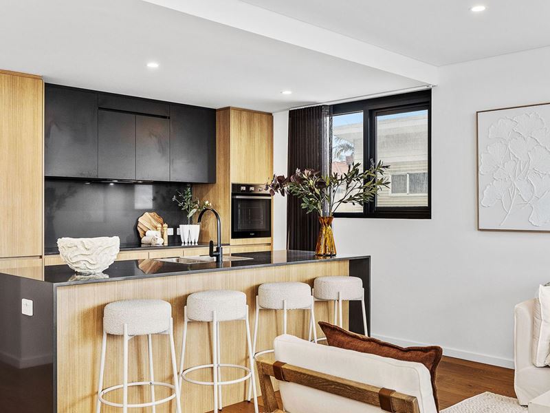 7/152 Scarborough Beach Road, Scarborough WA 6019