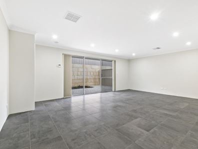 19/11 Bakana Loop, Landsdale WA 6065