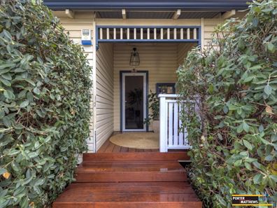 1/50 Cyril Street, Bassendean WA 6054