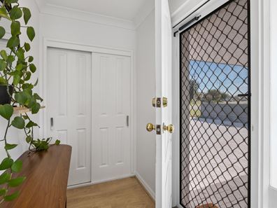 182 Bridgewater Drive, Kallaroo WA 6025
