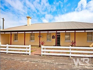 2B/10 Duke Street, Albany WA 6330