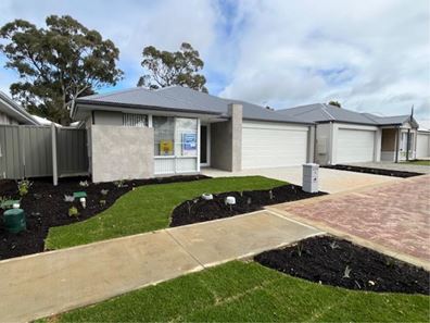 29 Candle Loop, Kwinana Town Centre WA 6167