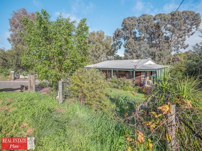 20 Harcourt Place, Bellevue WA 6056
