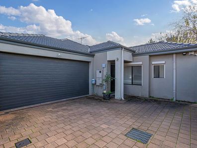 4C Ungaroo Road, Westminster WA 6061