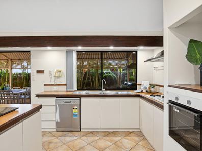 28 Bronzewing Avenue, Ellenbrook WA 6069