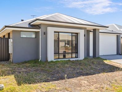 44 Lavinia Crescent, Secret Harbour WA 6173